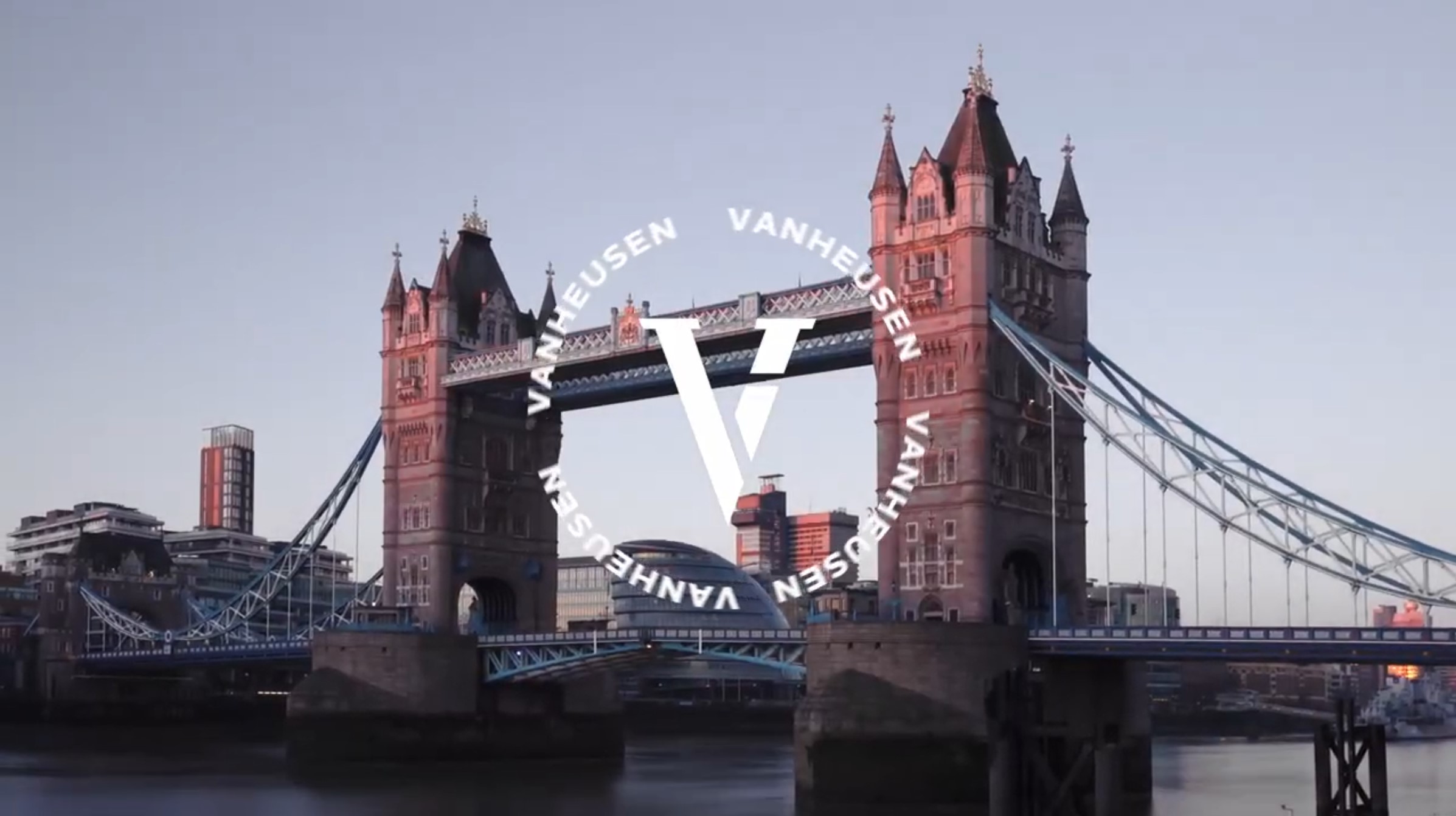 Van Heusen - Sportswear Commercial